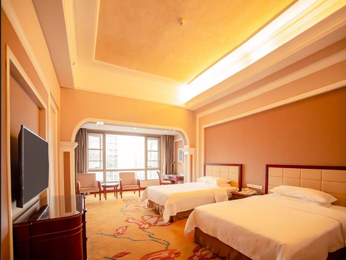Vienna Hotel Shenzhen Songgang Liye Road Exterior photo
