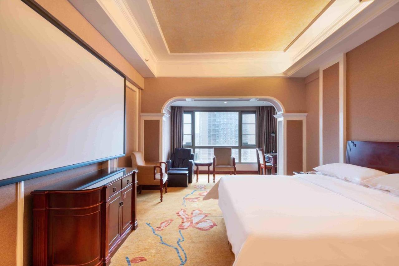Vienna Hotel Shenzhen Songgang Liye Road Exterior photo